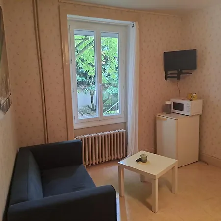 Room Center Chateauroux Exterior photo